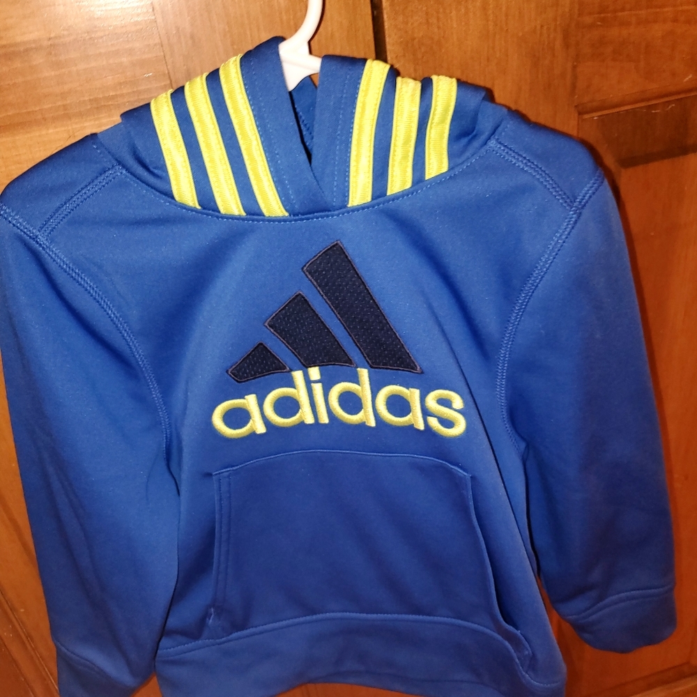 3T ADIDAS sweatshirt